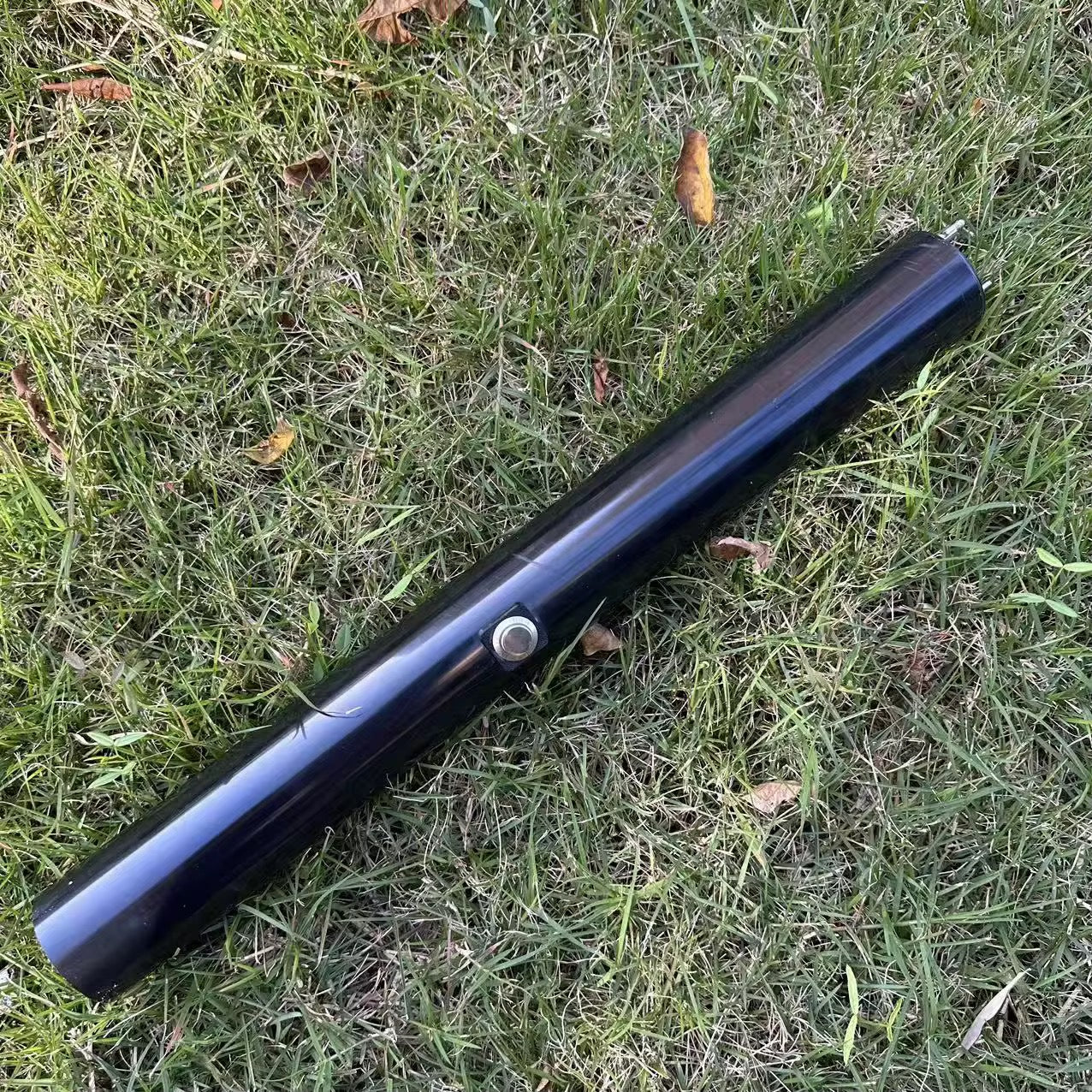 ZEUS ULTIMATE – Heavy Duty Tactical LED Flashlight